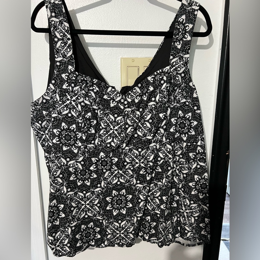 Torrid Lace Print Sateen Peplum Top